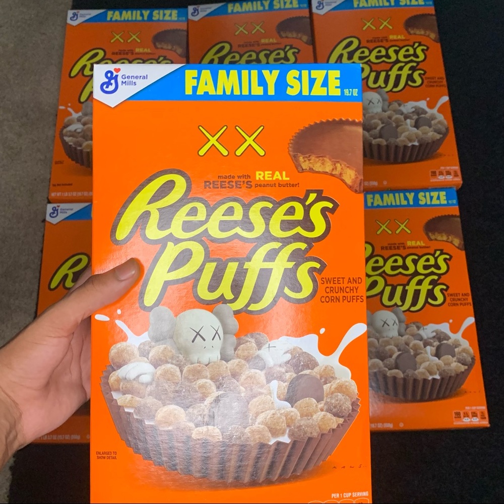 Kaws X Reese’s Collector Item - Picture 2 of 4